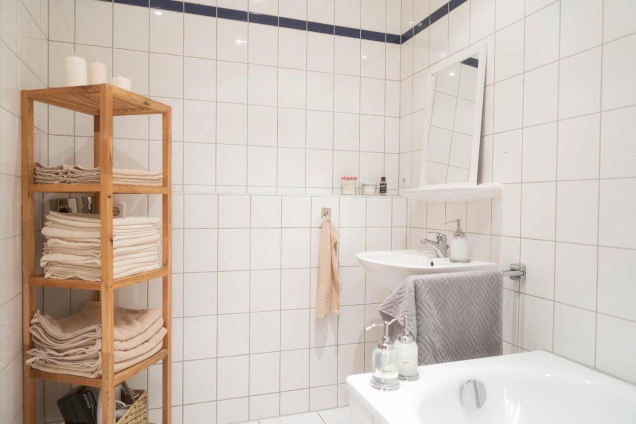 Grosse 3 Zimmer Wohnung Mit Netflix In Zentraler Lage Erfurt Eksteriør bilde